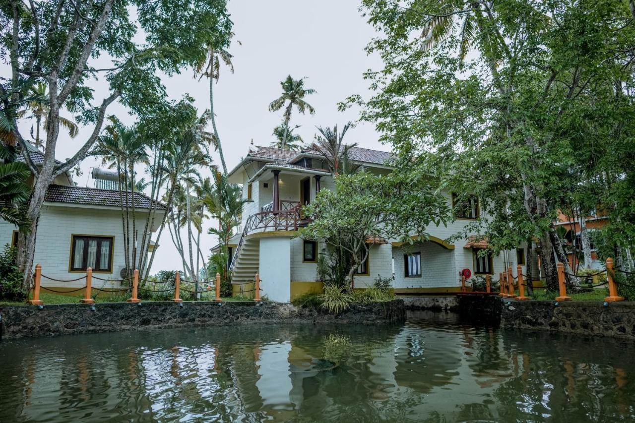 The World Backwaters, Alleppey Kumarakom Exterior photo